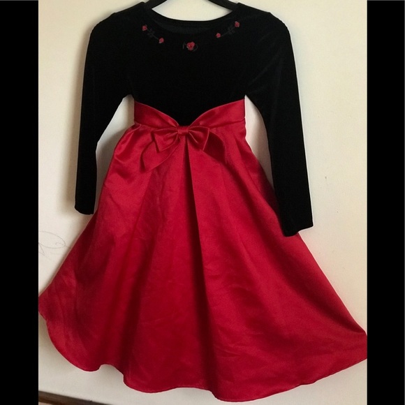 Rare 1970’s Toddler Rose Velvet Swiss Dress